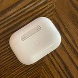 AirPods Pro (photo 2)