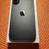 iPhone 16 (photo 1)