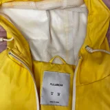 Жёлтый дождевик Pull&Bear (photo 1)