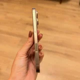 iPhone 16 Pro (photo 2)