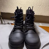Практически новые ботинки Hunter 43 размера,спешу с продажей и отдам за (photo 4)