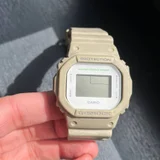 Часы Casio G-Shock DW-5600M (photo 1)