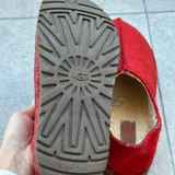 UGG Tasman войлочные. Можно носить как тапочки, загибая пятку. (photo 3)