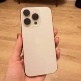 iPhone 16 Pro (photo 1)