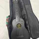 Укулеле с чехлом (photo 1)