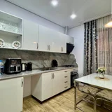 microwave (photo 1)