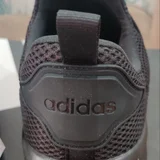 Кроссовки Adidas новые (photo 2)