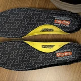 кроссовки Skechers с технологией slip-ins – с твёрдой пяткой, позволяет обувать без рук/ложечки. (photo 3)