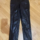 Леггинсы из кожзама H&M (photo 1)