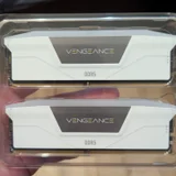 оперативную память DDR5 Corsair Vengeance RGB DDR5 white 32Gb(16x2 (photo 3)
