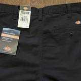Мужские штаны карго Dickies Loose Fit Cargo Pants черного цвета свободного кроя. Размер 32/32, новые с бирками, мне не подошли по стилю. Сделаны из прочнейшего 100% хлопка и в целом создают ощущение вещи на века. Сделаю замеры по запросу - ** (photo 3)
