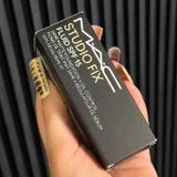 Тональная основа MAC Studio Fix Fluid SPF 15 NC10 (photo 3)