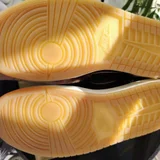 Кроссовки Jordan 1 Mid Metallic Gold (photo 7)