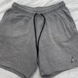 Шорты Jordan оригинал (photo 1)