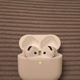 Наушники Apple AirPods 4 (photo 2)