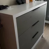 Комод и две прикроватные тумбочки (photo 1)