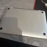 MacBook (photo 3)