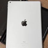iPad 8 32ГБ с Apple Pencil (photo 1)