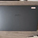 MSI Modern 15 A5M (photo 1)