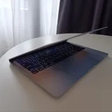 MacBook Pro 13 (photo 6)
