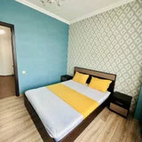 Кровать 160x200 с двумя тумбами, матрасом и трельяжем (photo 3)
