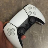 два оригинальных беспроводных контроллера DualSense для PlayStation 5. (photo 3)