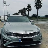 Kia Optima Hybrid EX (photo 4)