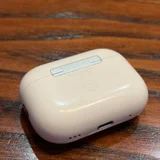 Apple AirPods Pro 2 кейс (photo 3)
