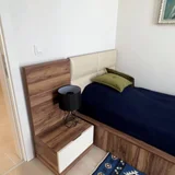 Кровать плюс матрас плюс тумба (photo 1)