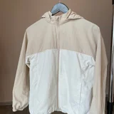 Складная ветровка Uniqlo на рост 150 (photo 1)