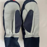 Женские спортивные зимние варежки (photo 2)
