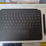 Microsoft Surface pro 12 (photo 1)