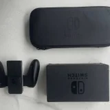 Nintendo Switch (photo 1)