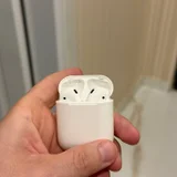 AirPods 2 (photo 1)
