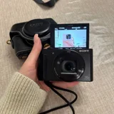 Компактная камера Sony Cyber-shot DSC-HX90V (photo 2)