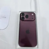 Apple iPhone 18 Pro (photo 1)