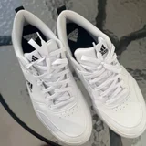 Кроссовки Adidas (photo 2)