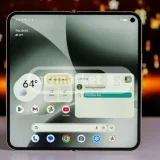 Мобильные телефоны Google Pixel 10 Pro Fold (photo 2)
