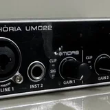 Аудиоинтерфейс Behringer U-Phoria UMC22 (photo 5)