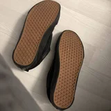Vans (photo 4)