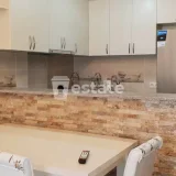 Уютную 2+1 квартиру в центре Батуми (photo 3)