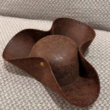 Коричневая пиратская треуголка (photo 1)