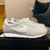 Nike новые размер 42.5 (photo 2)