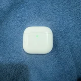 AirPods 4 (photo 1)