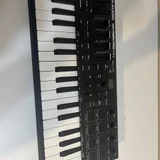 Штатив, пылесос (photo 1)
