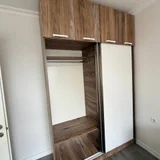 Вместительный шкаф-купе с антресолями (photo 3)