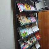 Многоярусный металлический стеллаж для журналов и книг (120 см) (photo 1)