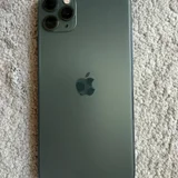 iPhone 11 Pro Max (photo 2)