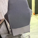 😌 Игровое кресло IKEA UTESPELARE, серое, экокожа и текстиль, на колёсиках. (photo 2)