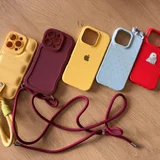 Красный чехол SBS Instinct для iPhone 16 Pro (photo 1)
